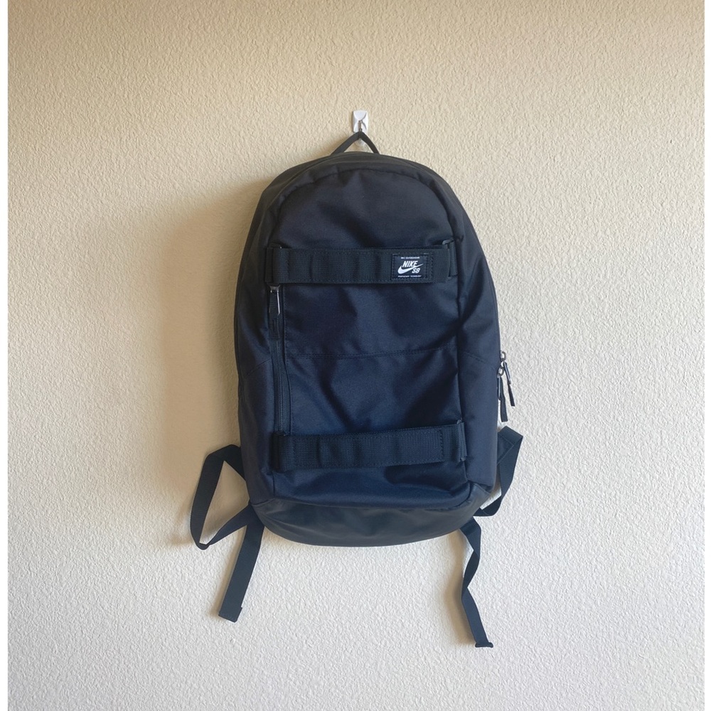 Nike Backpack Perfect Condition - image 1